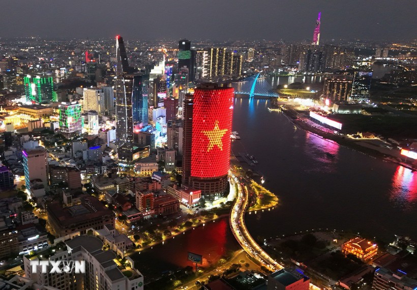 Le 14e Congrès national du Parti communiste du Vietnam est considéré comme un jalon important pour définir les grandes orientations de développement du pays dans la nouvelle conjoncture. Photo: VNA