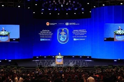 La France salue l'organisation par le Vietnam de la cérémonie d'ouverture à la signature de la Convention de Hanoï