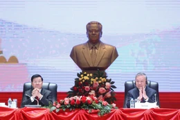 Vietnam et Laos s'engagent à porter leurs échanges commerciaux à 10 milliards de dollars