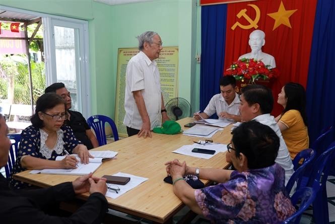 Une réunion à Dak Lak pour collecter des avis sur les projets de documents soumis au 14e Congrès national du Parti. Photo: VNA