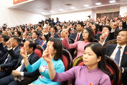 Les délégués lors du premier Congrès provincial du Parti de Ninh Binh pour la période 2025-2030, Photo : VNA