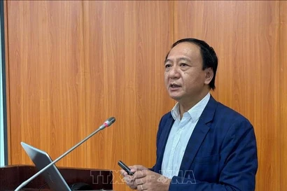 Le prof. associé-docteur Nguyen Duy Loi, rédacteur en chef de la Revue des Sciences sociales du Vietnam. Photo: VNA