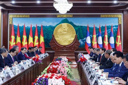 Lors de l'entretien entre les deux dirigeants du Vietnam et du Laos. Photo: VNA
