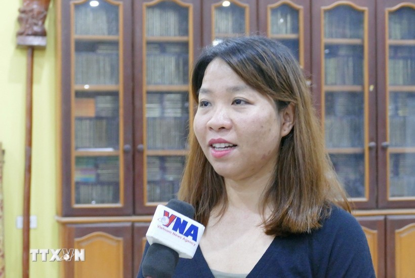 Nguyen Thi Thu Huyen, cheffe du bureau de l’Association des Vietnamiens de Vientiane. Photo : VNA