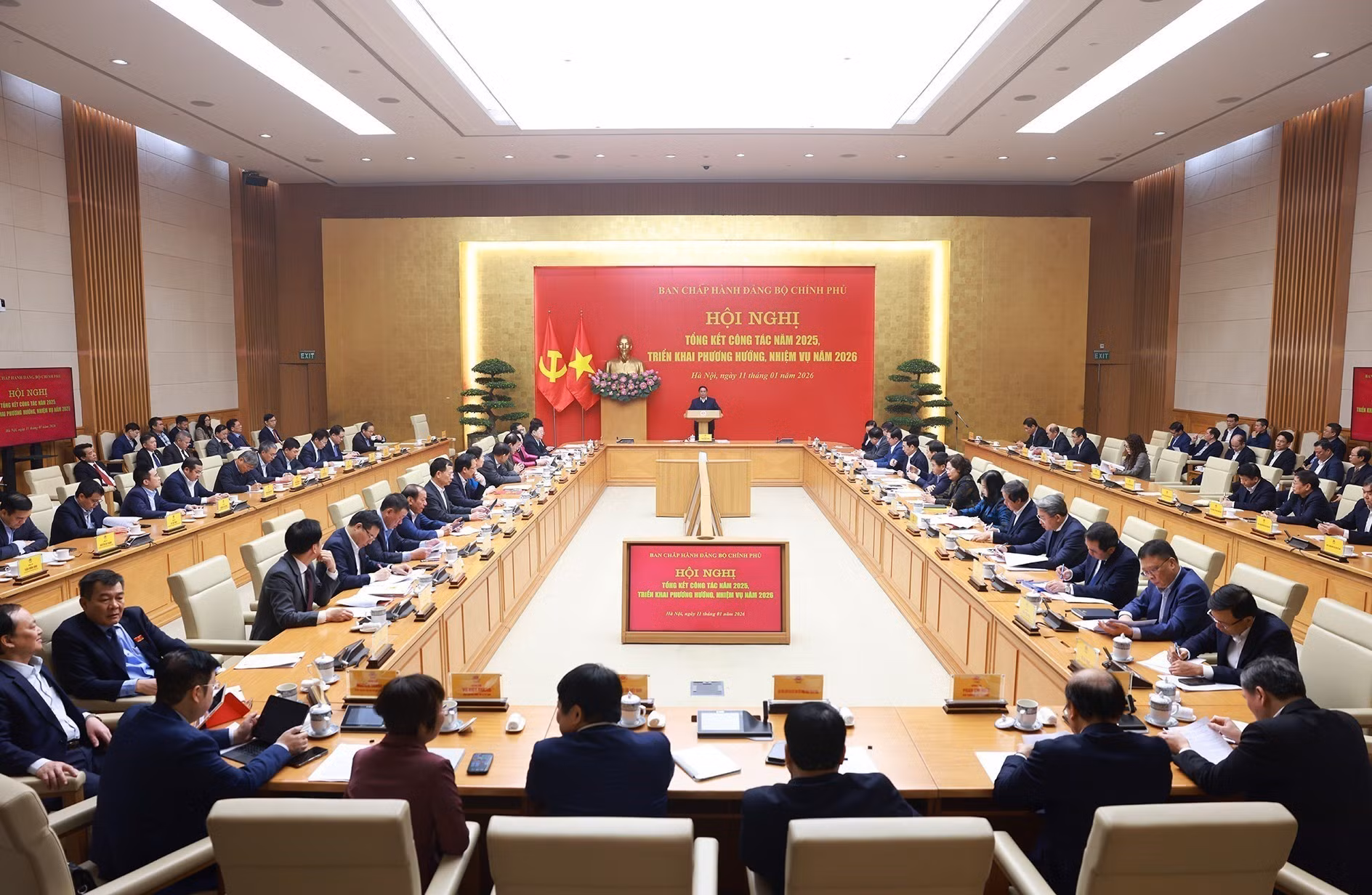vna-potal-thu-tuong-chu-tri-hoi-nghi-trien-khai-nhiem-vu-nam-2026-cua-ban-chap-hanh-dang-bo-chinh-phu-8523413.jpg