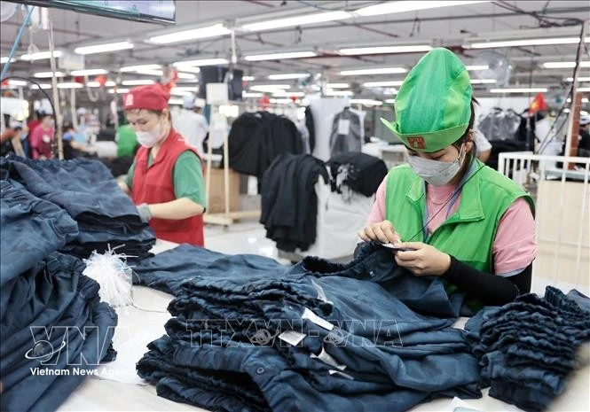 Le renouvellement de la direction vietnamienne pour le mandat 2026–2031 suscite l’attention des observateurs internationaux, dans un contexte mondial incertain. Photo: VNA