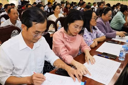 Dans la province de Dong Thap dans le delta du Mékong, les préparatifs en vue des élections des députés de la 16e Assemblée nationale et des Conseils populaires à tous les niveaux pour le mandat 2026-2031 sont menés de manière rigoureuse. Photo: VNA