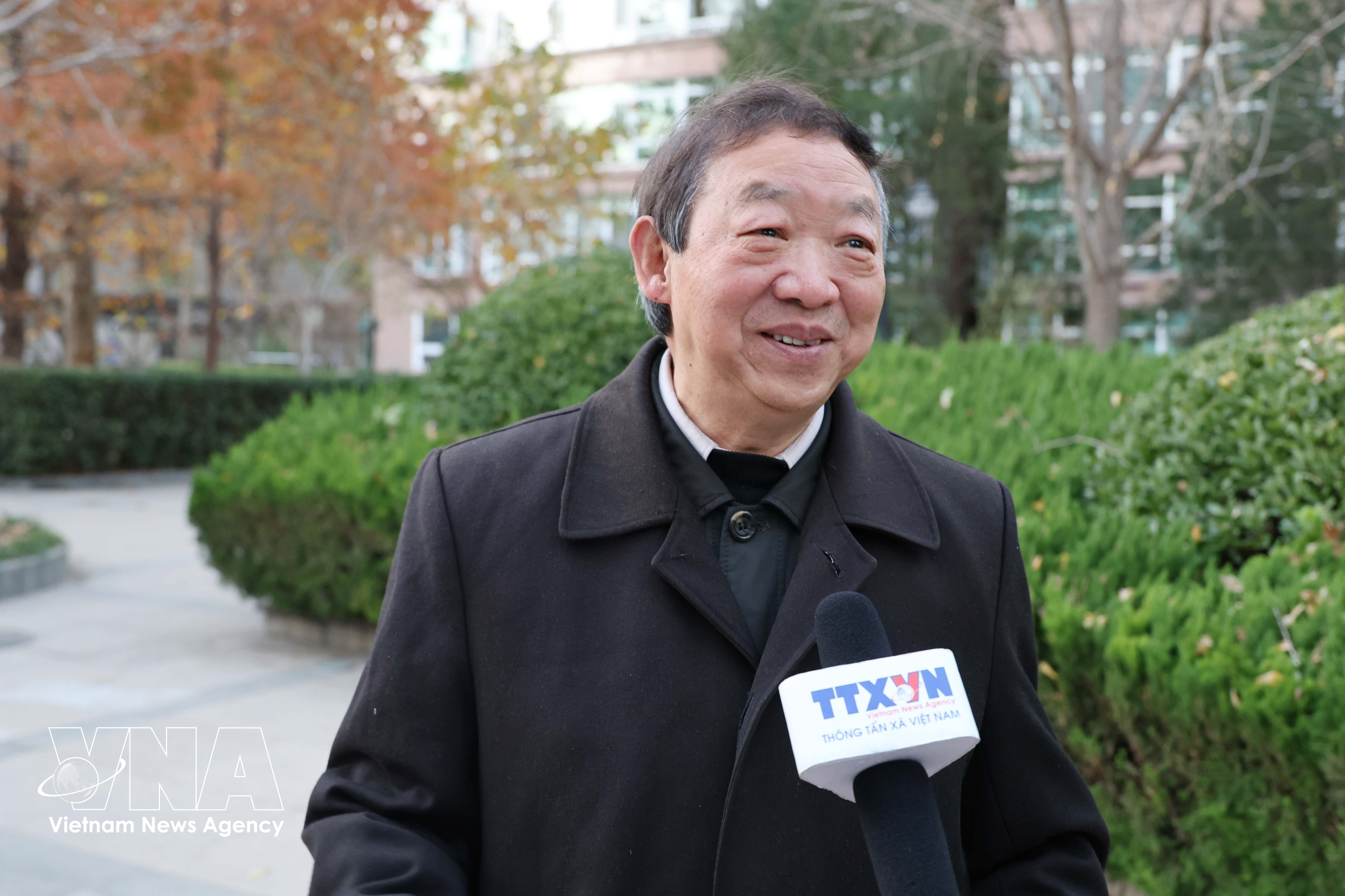 Le professeur Zhu Zhenming, de l'Institut de recherche sur l'Asie du Sud et l'Asie du Sud-Est. Photo: VNA