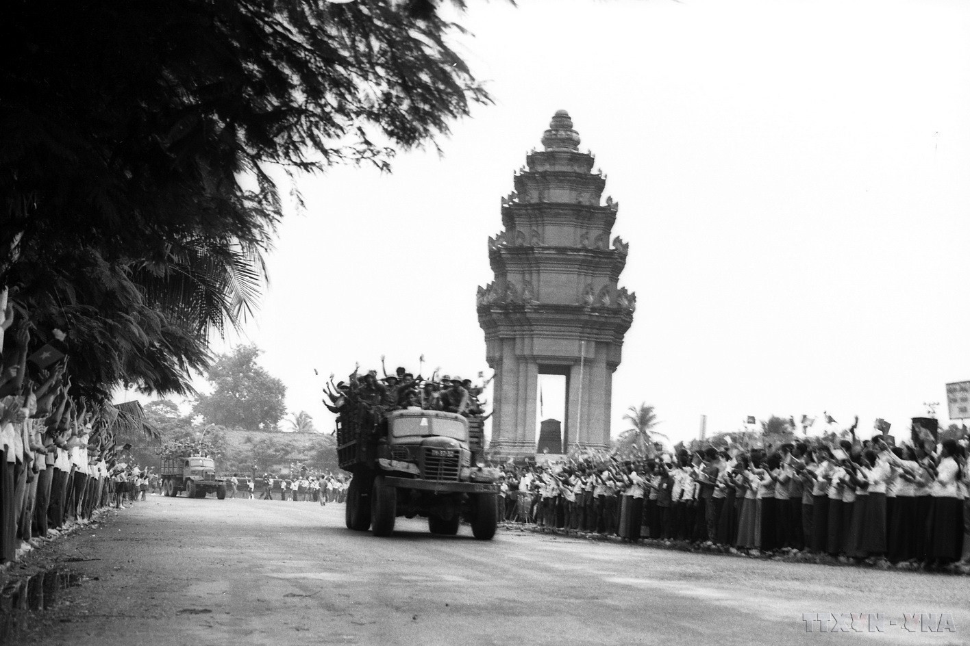 9-vietnam-cambodia.jpg