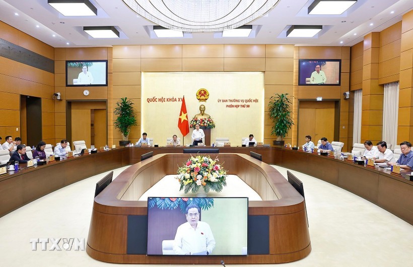 Une réunion du Comité permanent de l'Assemblée nationale. Photo: VNA