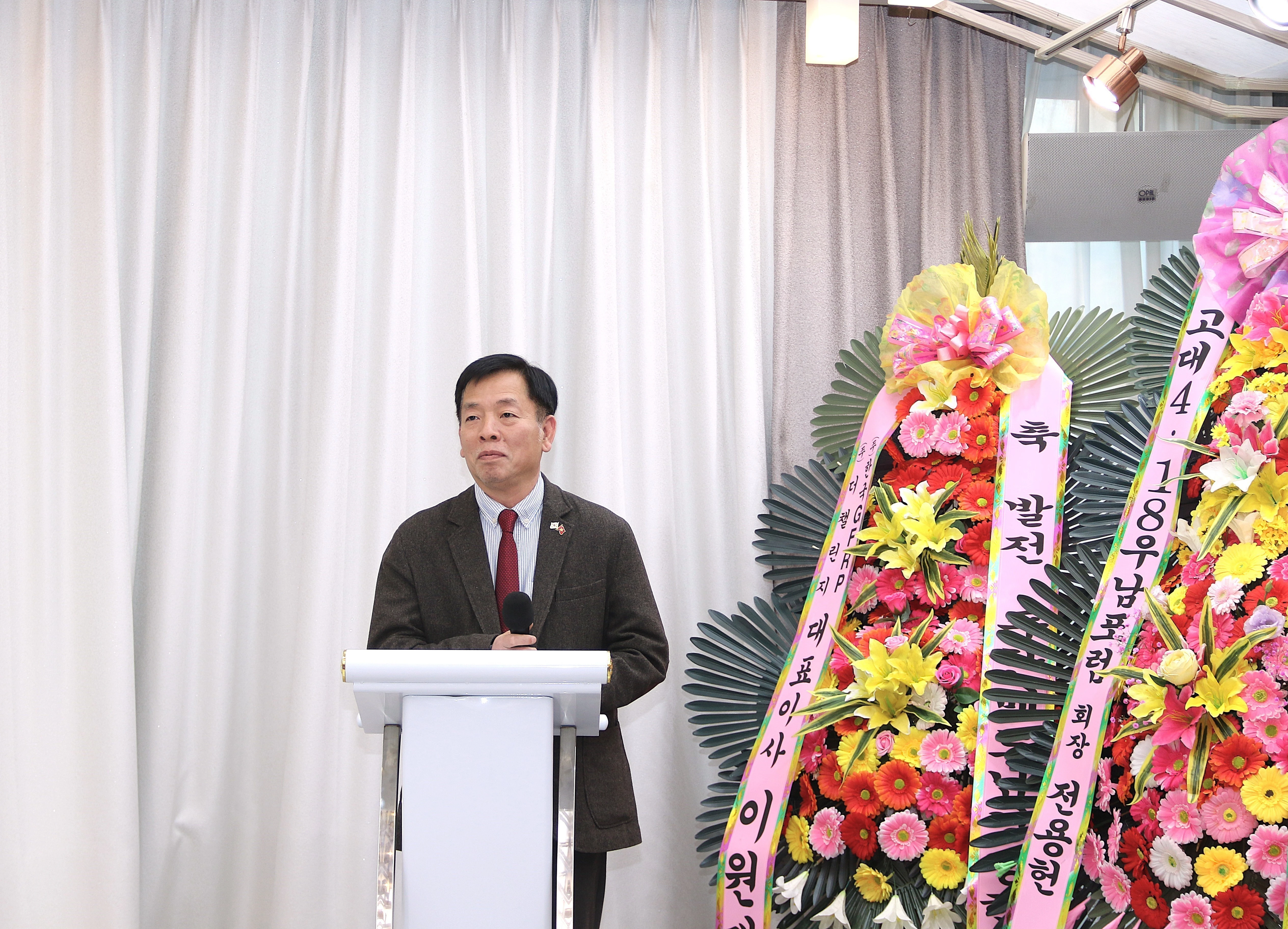 L'ambassadeur du Vietnam en République de Corée, Vu Ho, s'exprime lors de cet événement. Photo: VNA