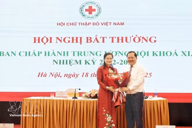 Do Thi Thu Thao est réélue à la présidence de la Croix-Rouge du Vietnam pour le mandat 2026-2031. Photo: VNA