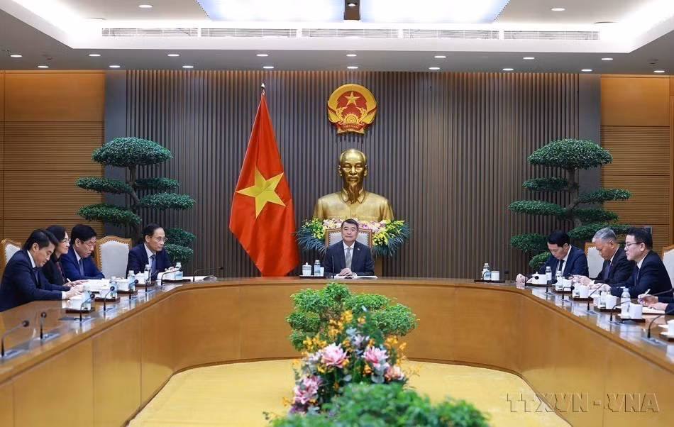 02-phat-trien-quan-he-doi-tac-toan-dien-viet-nam-canada.jpg