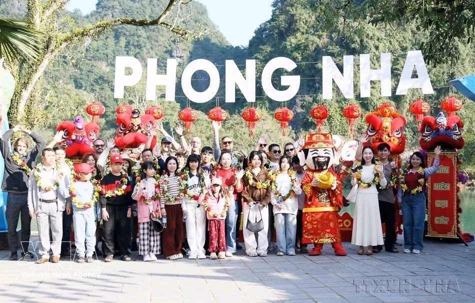 vnanet-phong-nha-ke-bang-4.jpg