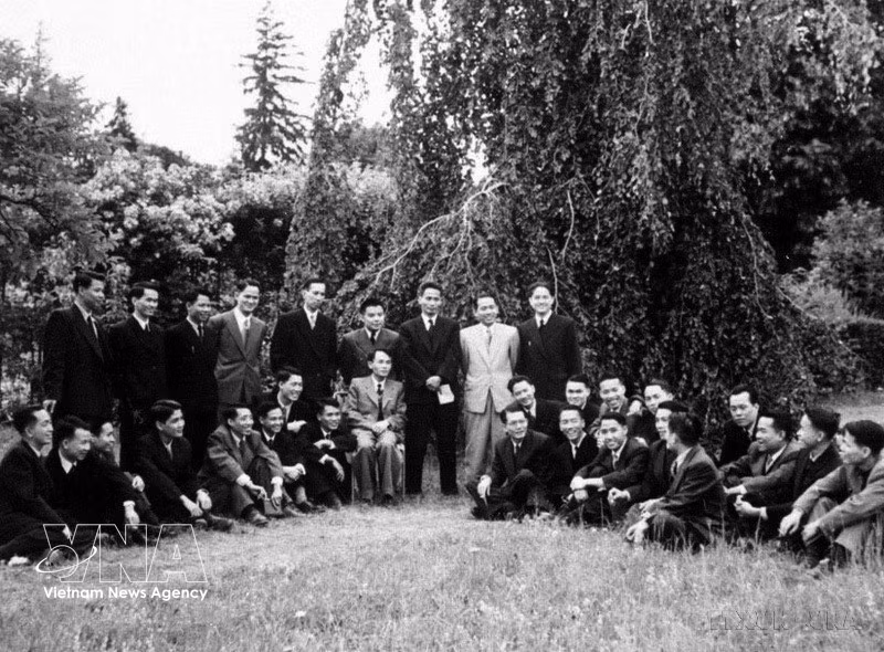 vnanet-03-hiep-dinh-geneva-1954-dau-son-lich-su-cua-ngoai-giao-cach-mang-viet-nam-8893387.jpg