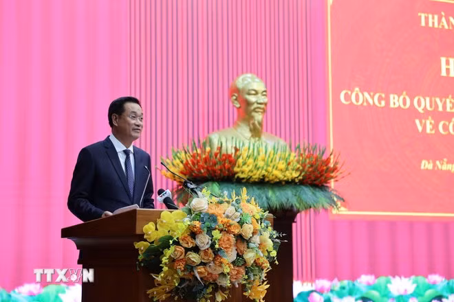 le-ngoc-quang-bi-thu-thanh-uy-da-nang-1.jpg