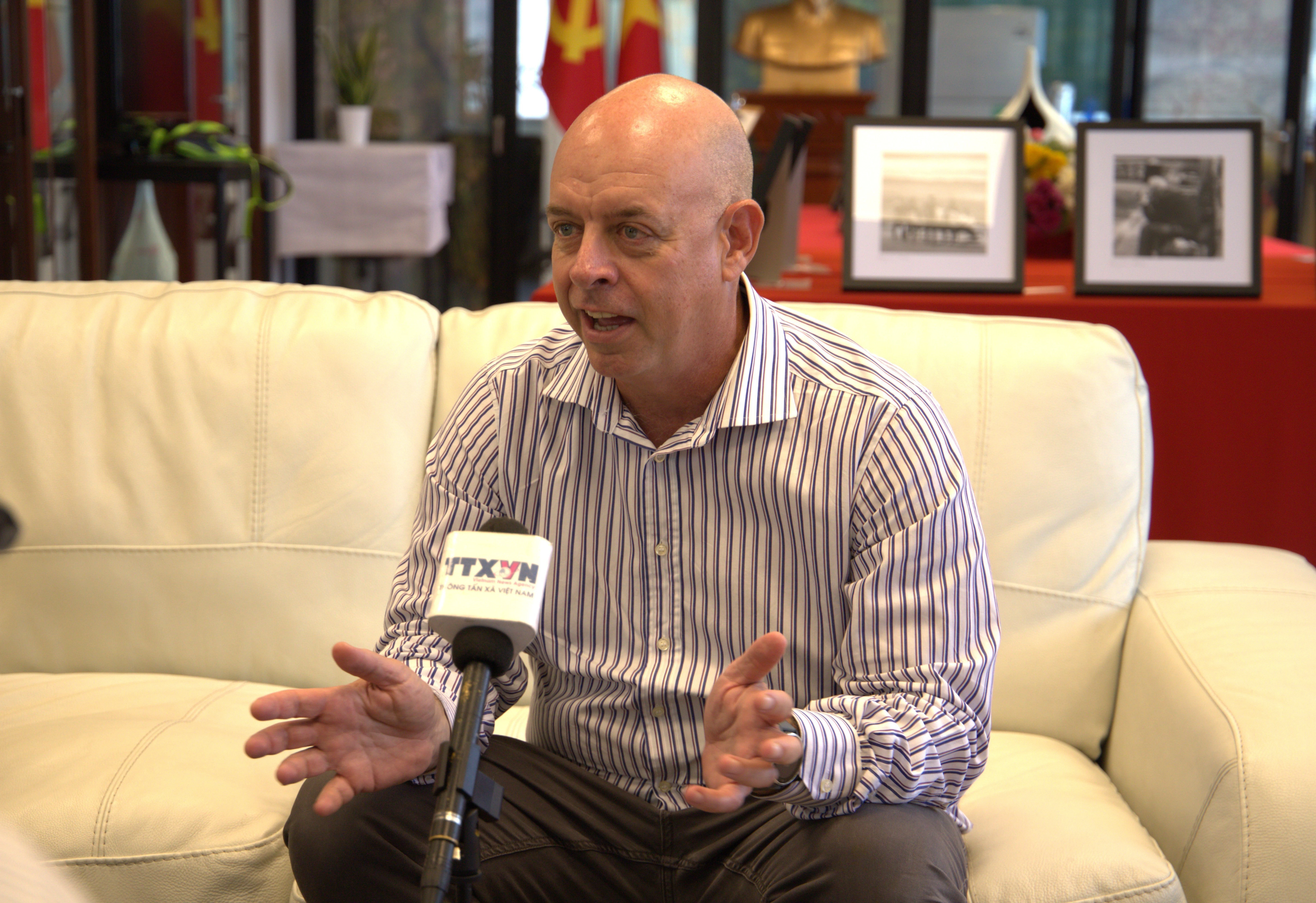 Eyal Buvilski, président de l’Association d’amitié Israël-Vietnam et ancien ambassadeur adjoint d’Israël au Vietnam. Photo : VNA