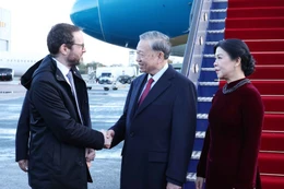 Le secrétaire général du Parti entame une visite officielle au Royaume-Uni