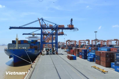 L'intégration Internationale, priorité stratégique décrite dans les projets de documents du 14e Congrès national du Parti. Photo: VNA