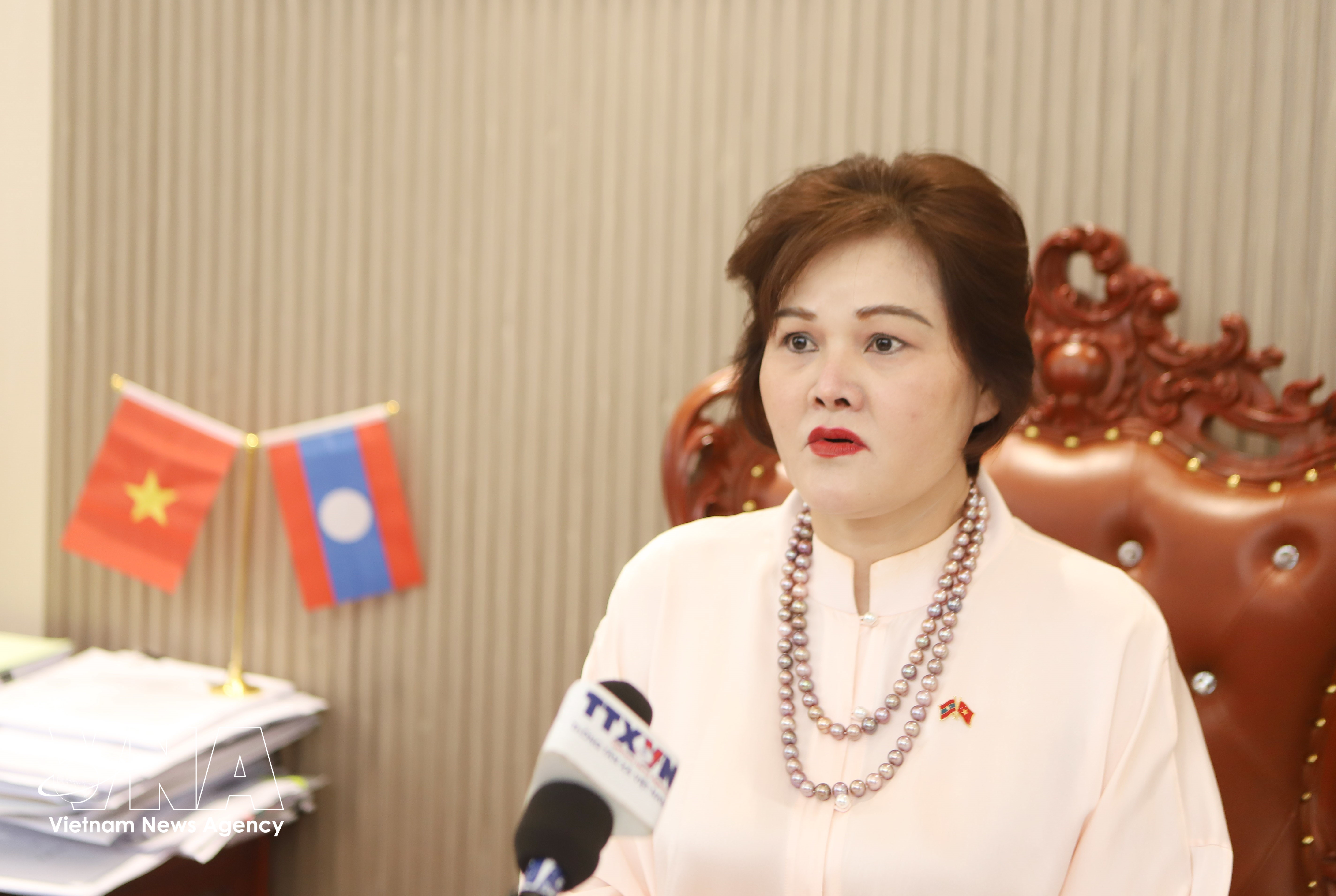 Pham Thi Minh Huong, femme d’affaires vietnamienne au Laos, membre du Comité permanent de l’Union générale des Vietnamiens au Laos, vice-présidente de l’Association des entrepreneurs vietnamiens à l’étranger et PDG de la société Gold Phuc. Photo: VNA