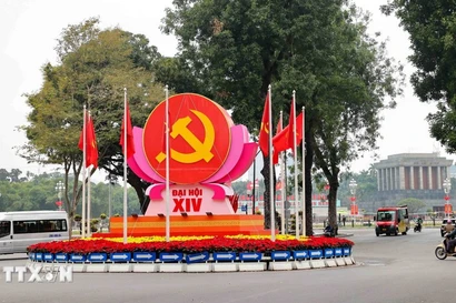 La communauté vietnamienne en Russie enthousiaste après le 14ᵉ Congrès national du Parti