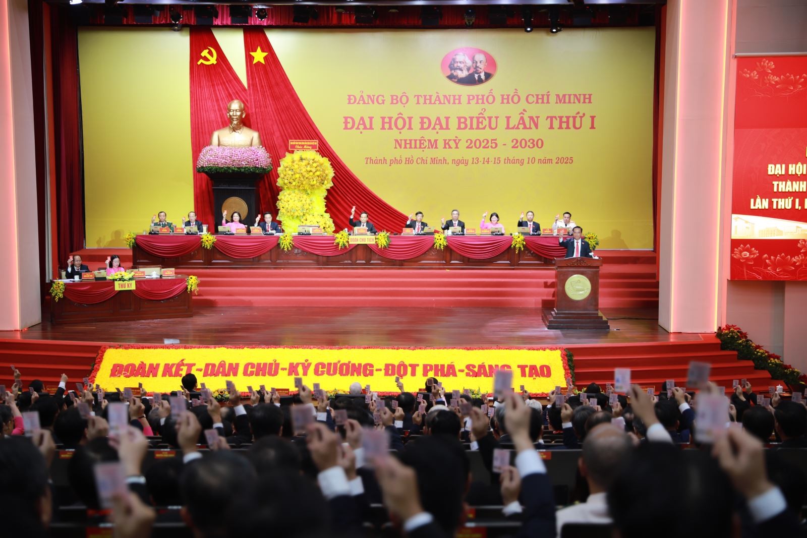 Premier Congrès de l’organisation du Parti de Hô Chi Minh-Ville, pour le mandat 2025-2030. Photo: VNA