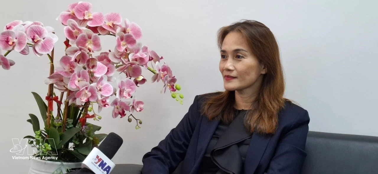 Nguyen Thi Thanh Van, vice-présidente de l’Association des entreprises vietnamiennes en Malaisie, répond à un entretien de la VNA. Photo: VNA