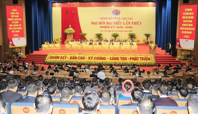 Le premier Congrès du Comité du Parti de la province de Lao Cai, pour le mandat 2025-2030. Photo: VNA