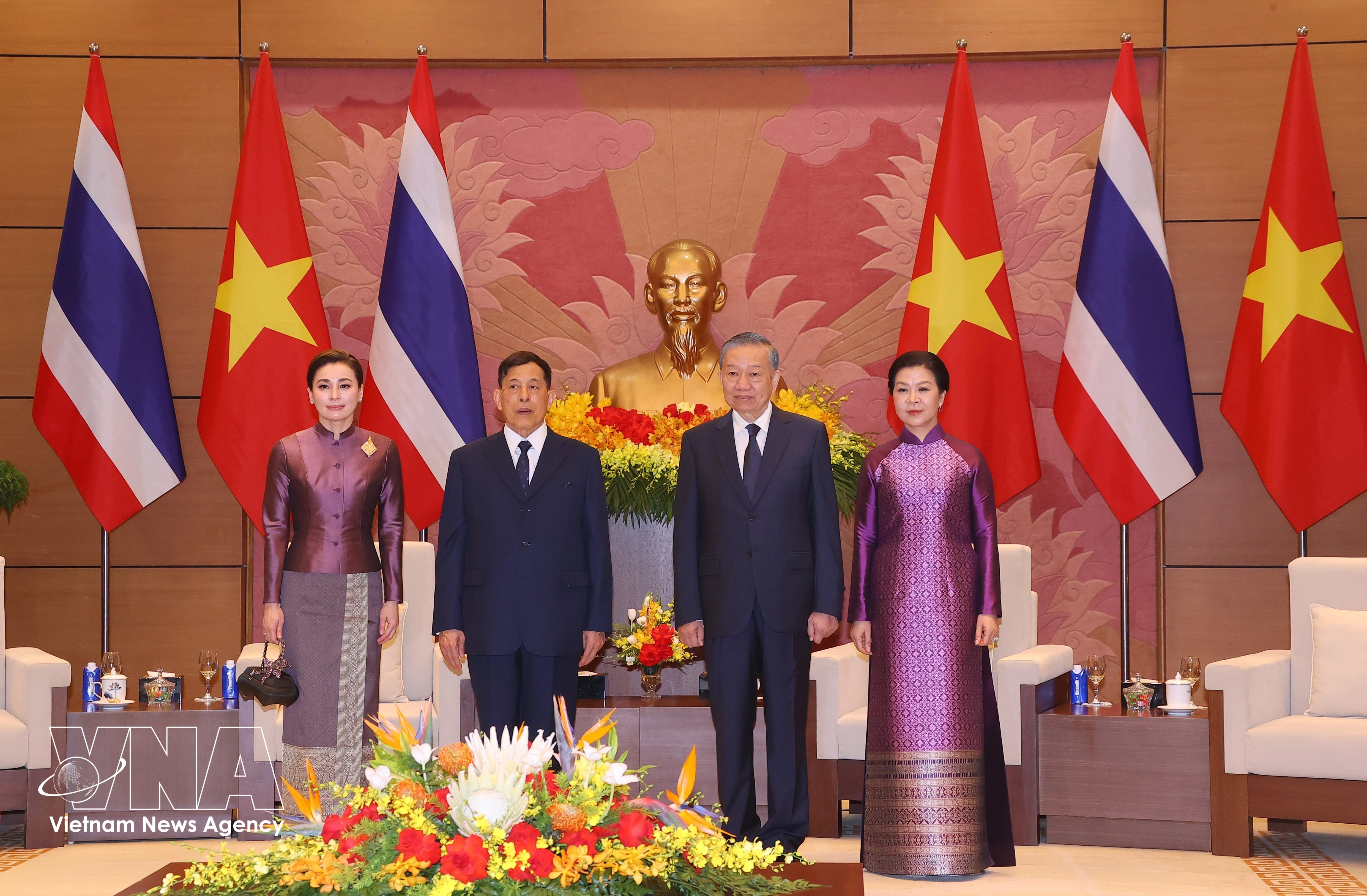 Cérémonie d'accueil du roi de Thaïlande. Photo: VNA